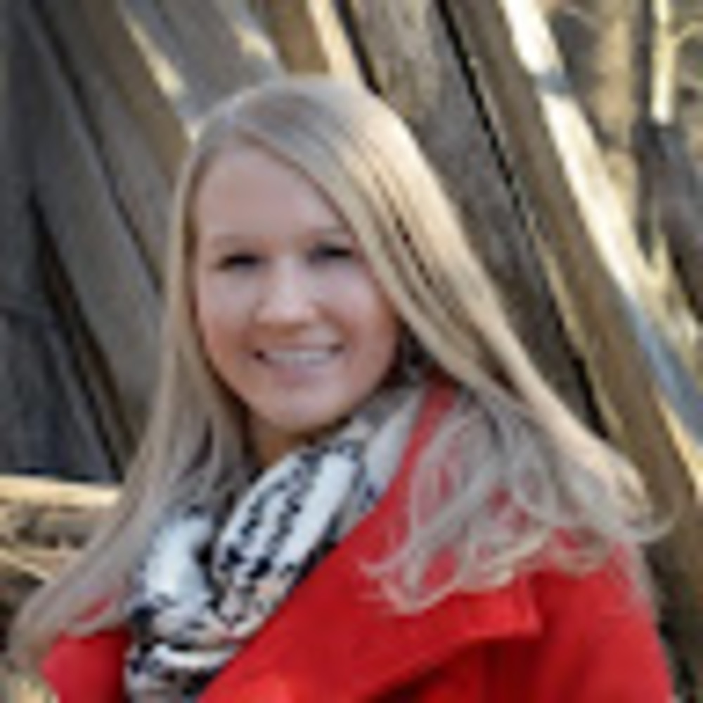 Meet your Posher, Lauren